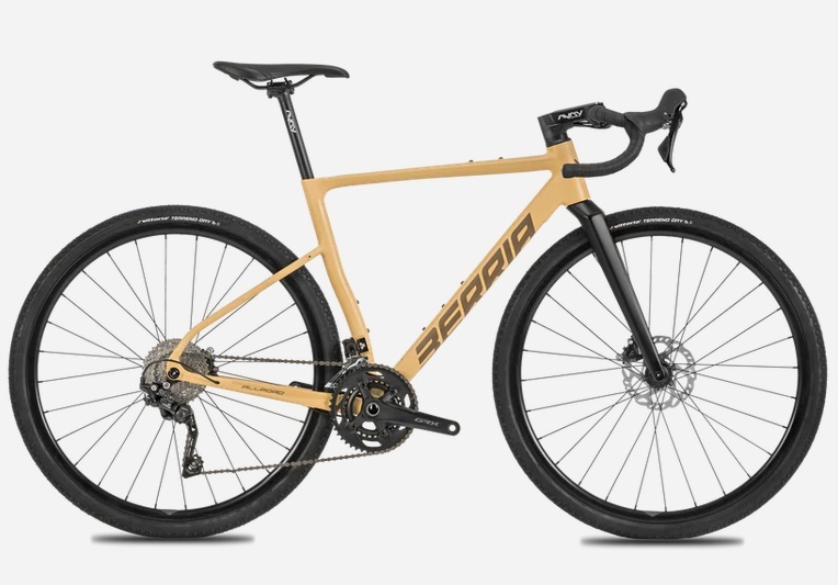 Berria Allroad ADV GRX400 2026